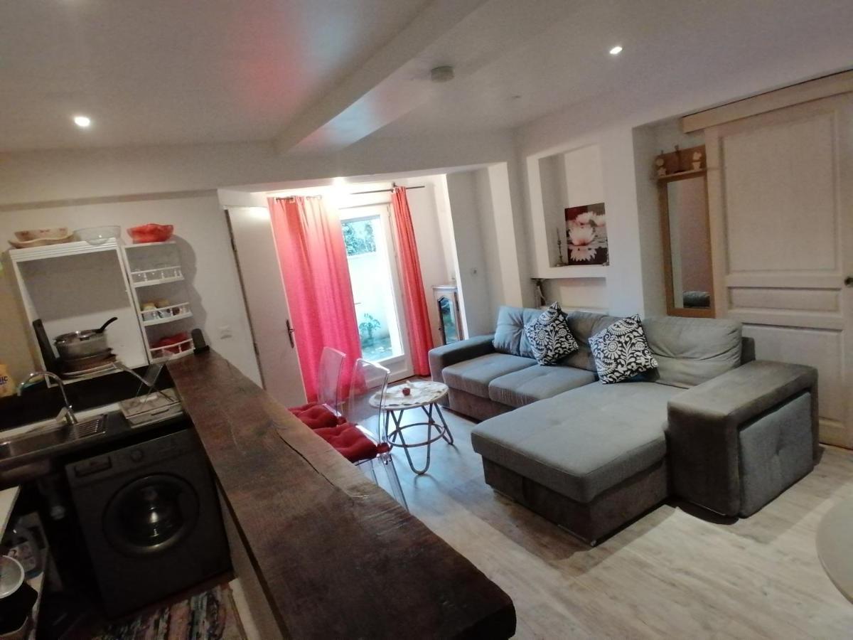 Charmant Appartement Independant, 5 Mn De Rouen, Avec Terrasse, Refait A Neuf Franqueville-Saint-Pierre Dış mekan fotoğraf